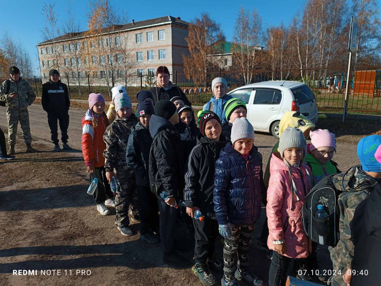 В поход с родителями!.